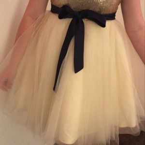 Cute Flowergirl dress!